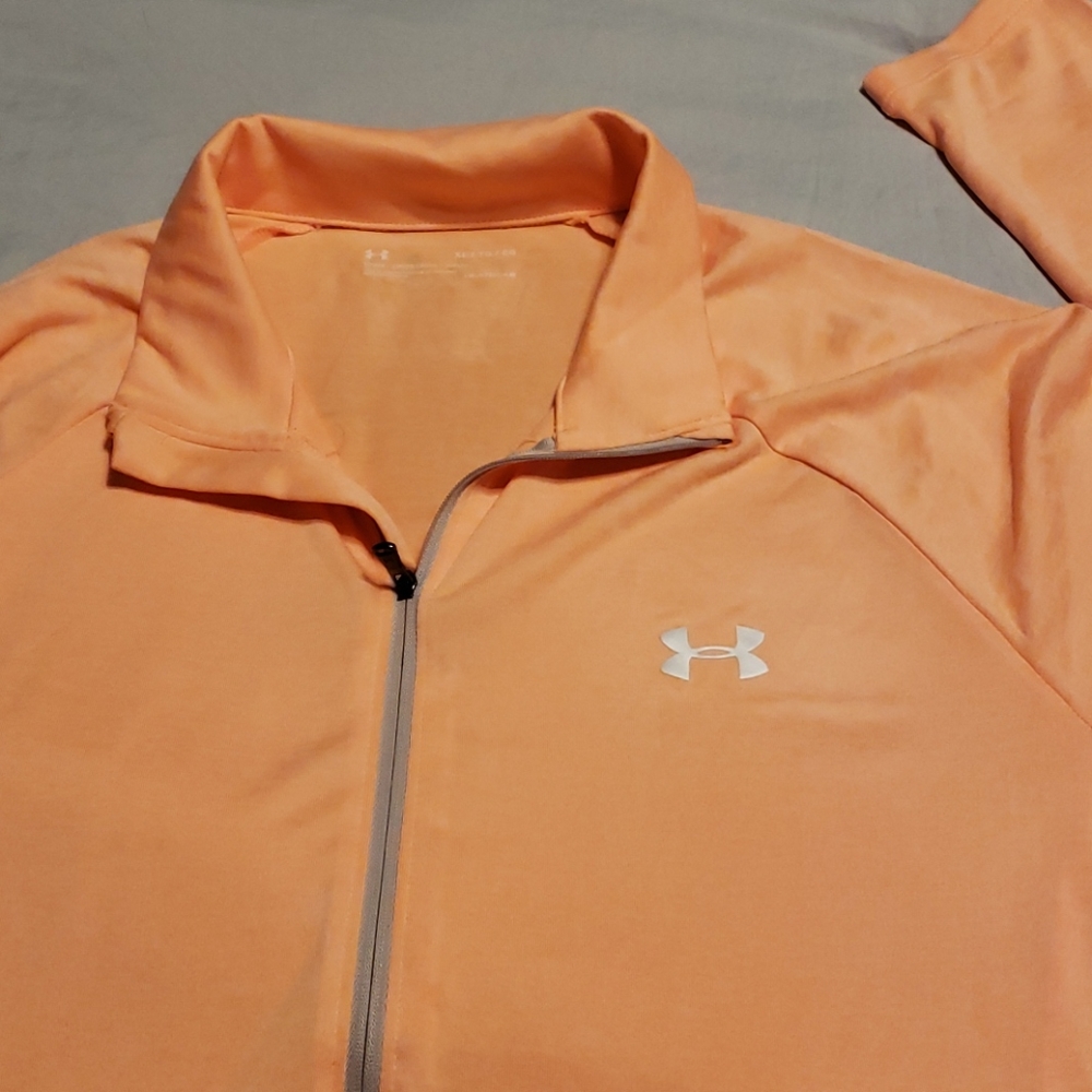 UA Pullover